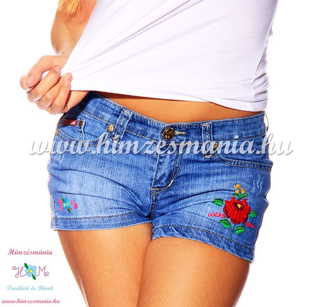 Kalocsai mintás kézzel hímzett farmer short - Hímzésmánia Kalocsai mintás kézzel hímzett farmer short - Hímzésmánia