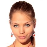 Kalocsai mintás fülbevaló - ovális - fehér 