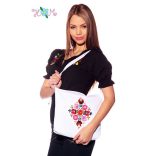 Kézzel hímzett matyó mintás táska - fehér 