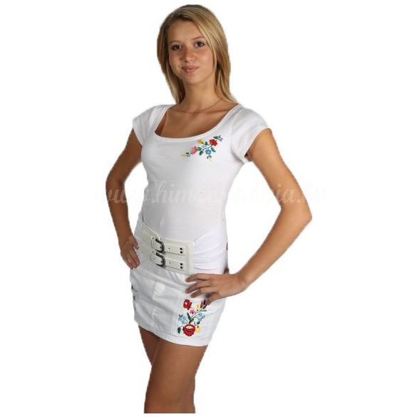 Hímzésmánia póló kalocsai mintával - fehér