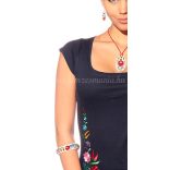 Pendant oval - hungarian folk motif - Kalocsa style - white